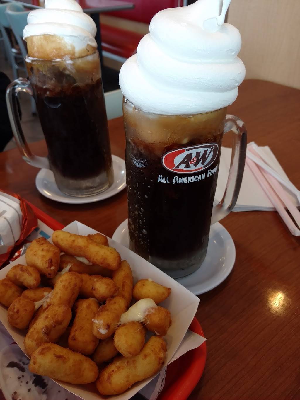 A&W | restaurant | 1514 Washington St, Midland, MI 48640, USA | 9898323811 OR +1 989-832-3811