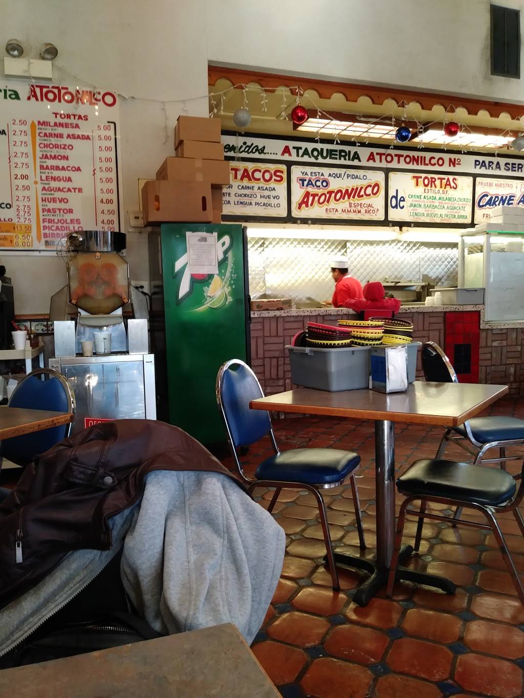 Taquerías y Tortillerías Atotonilco | restaurant | 5656 S Kedzie Ave, Chicago, IL 60629, USA | 7734364890 OR +1 773-436-4890