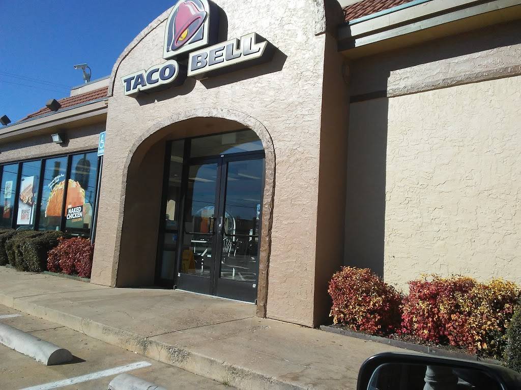 Taco Bell | meal takeaway | 1316 S Cooper St, Arlington, TX 76013, USA | 8172778042 OR +1 817-277-8042
