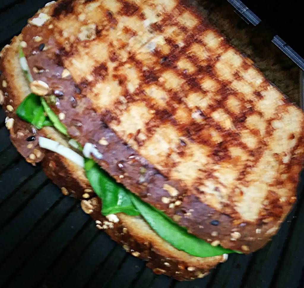 Dont Have a Cow Vegan Cafe | restaurant | 110-A, Tiny Town Rd, Clarksville, TN 37042, USA | 9312990979 OR +1 931-299-0979