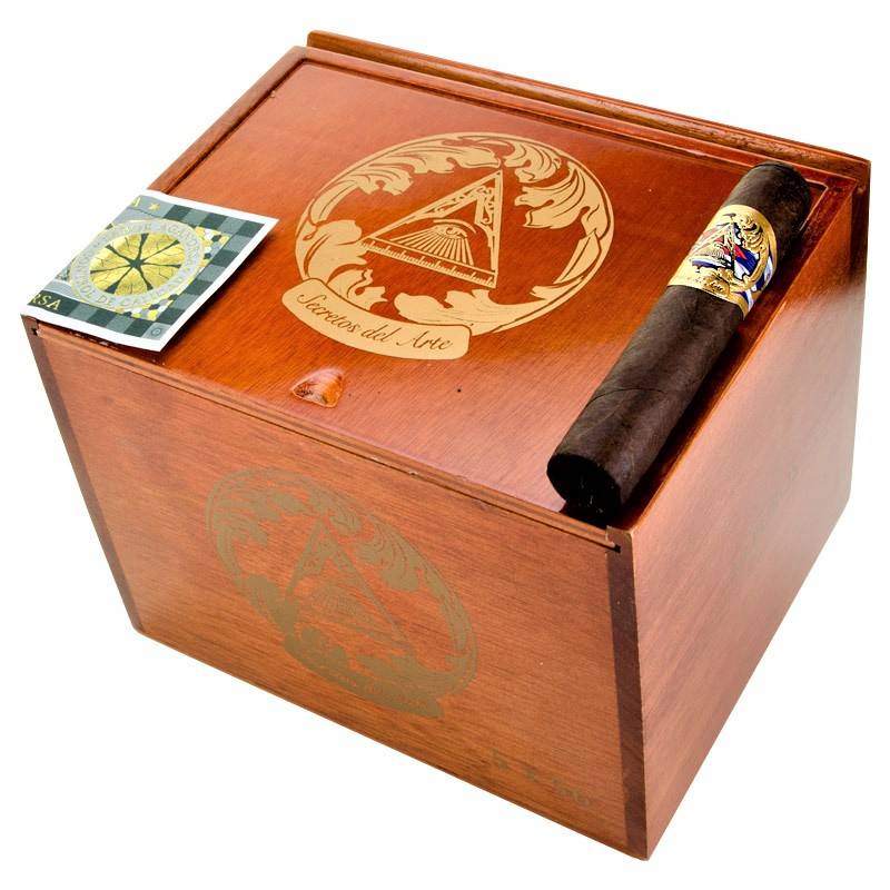 Tobacco Locker Cigar Bar | night club | 17506 Brighton Ave UNIT E, Port Charlotte, FL 33954, USA | 9412558825 OR +1 941-255-8825