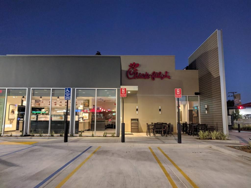 Chick Fil A | restaurant | 18521 Devonshire St, Northridge, CA 91324, USA | 8187411234 OR +1 818-741-1234