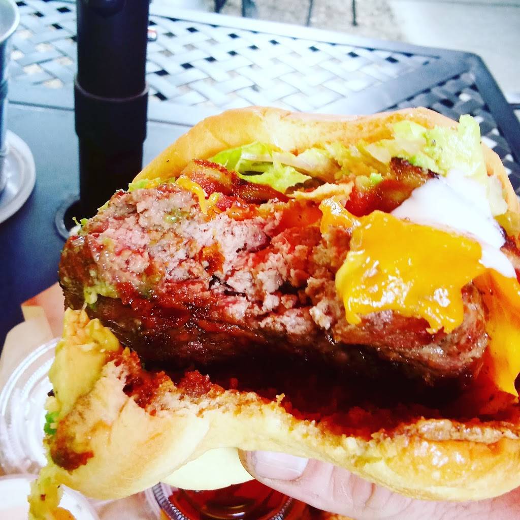 Ryders Wings & Things | restaurant | 283 Springs Fireplace Rd, East Hampton, NY 11937, USA | 6313292500 OR +1 631-329-2500