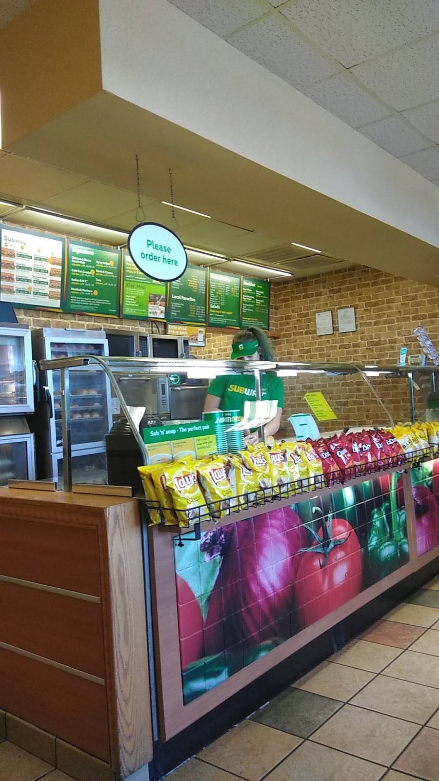 Subway | restaurant | 2421 S York St, Muskogee, OK 74403, USA | 9186831122 OR +1 918-683-1122