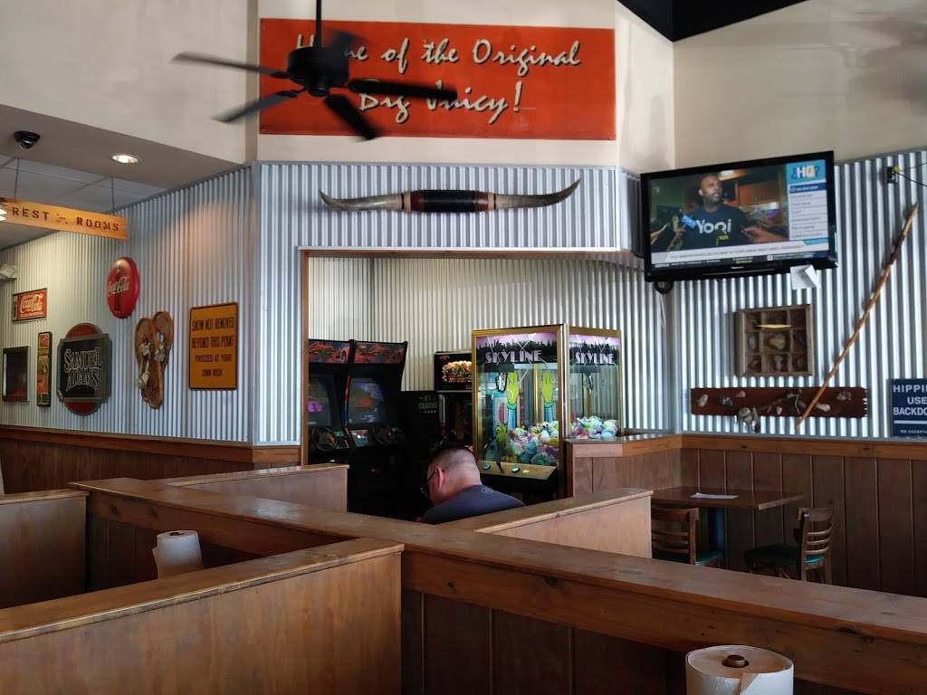 The Longhorn Cafe | restaurant | 1667 TX-46, New Braunfels, TX 78132, USA | 8303875094 OR +1 830-387-5094