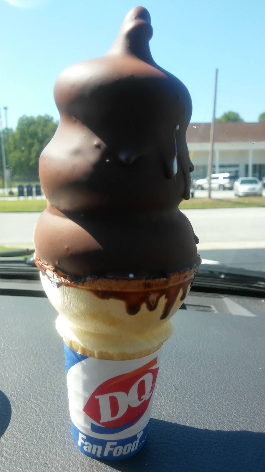 Dairy Queen | restaurant | 256 N Main St, Jonesboro, GA 30236, USA | 7704715856 OR +1 770-471-5856