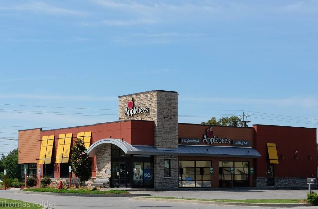 Applebees Grill + Bar | restaurant | 1617 US-51 S, Covington, TN 38019, USA | 9014750666 OR +1 901-475-0666