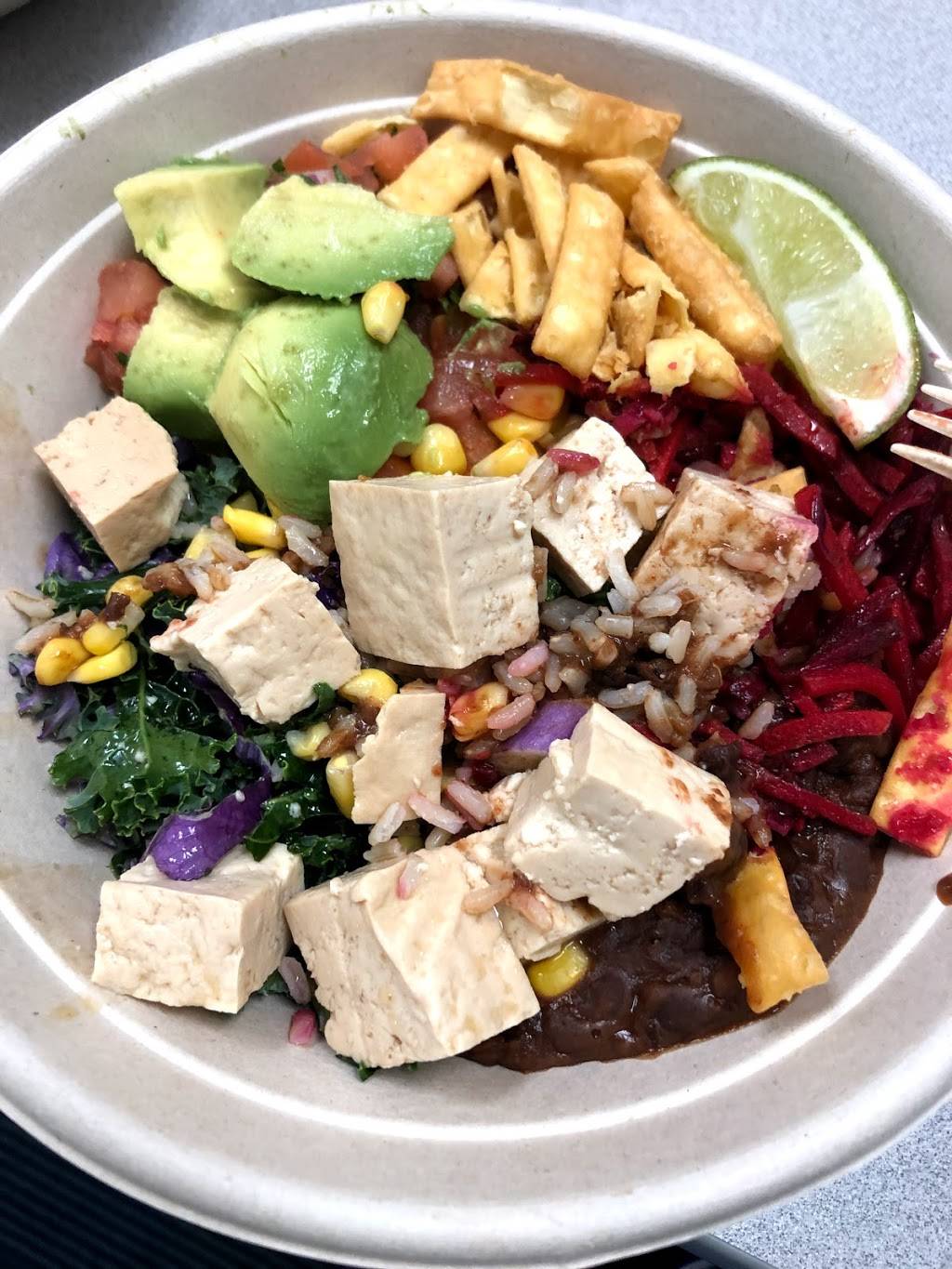 Freshii | restaurant | 5030 Champion Blvd, Boca Raton, FL 33496, USA | 5612571236 OR +1 561-257-1236