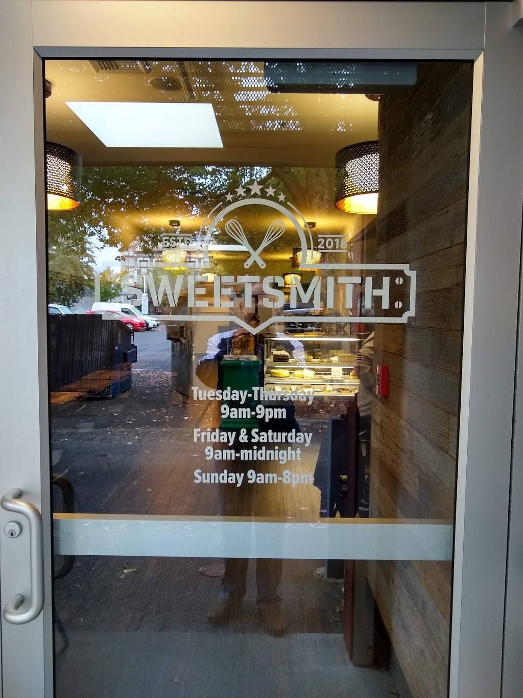 Sweetsmith | restaurant | 135 Liberty St SE, Salem, OR 97301, USA | 5039907088 OR +1 503-990-7088