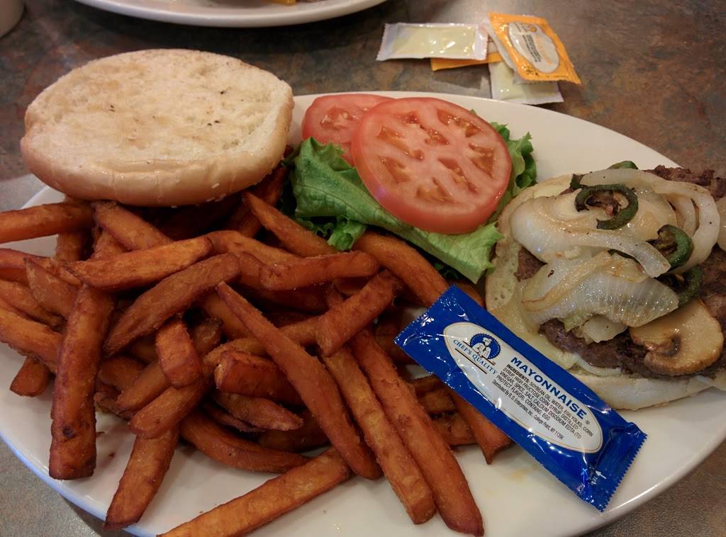 Bus Stop Diner | restaurant | 3341 Broadway, New York, NY 10031, USA | 2126902150 OR +1 212-690-2150