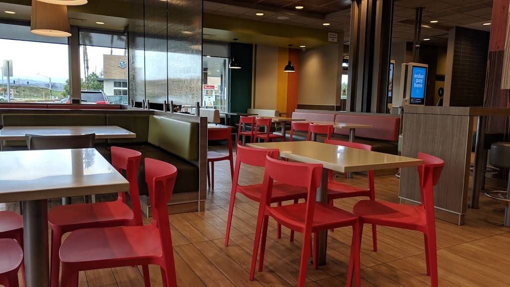 McDonalds | cafe | 27618 The Old Rd, Valencia, CA 91355, USA | 6612531020 OR +1 661-253-1020