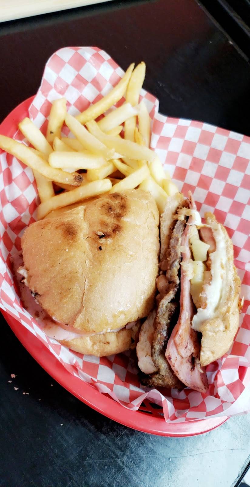 Cocina yuya | restaurant | 5595 FM1187, Fort Worth, TX 76140, USA | 8176967487 OR +1 817-696-7487