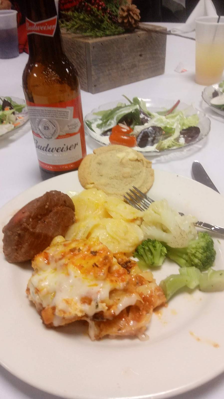 Inn At Eagle Sticks | restaurant | 2655 Maysville Pike, Zanesville, OH 43701, USA | 7404544900 OR +1 740-454-4900