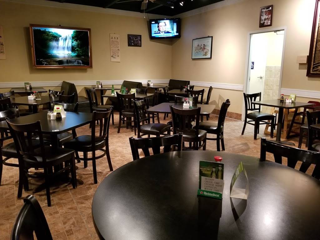 Eggroll Express West | restaurant | 301 N Belair Rd, Evans, GA 30809, USA | 7063641432 OR +1 706-364-1432