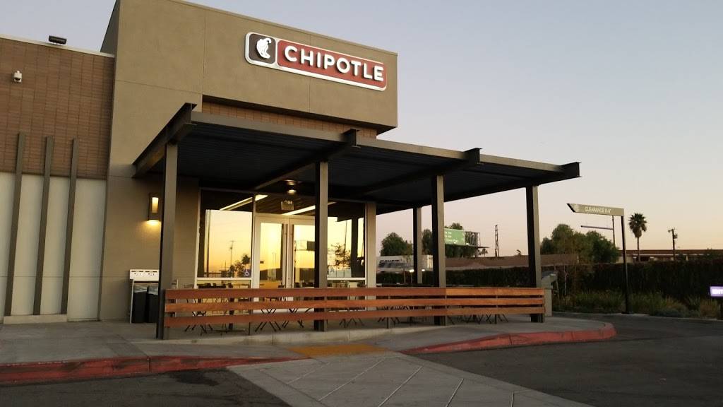Chipotle Mexican Grill | restaurant | 13916 Garvey Ave, Baldwin Park, CA 91706, USA | 6263377362 OR +1 626-337-7362