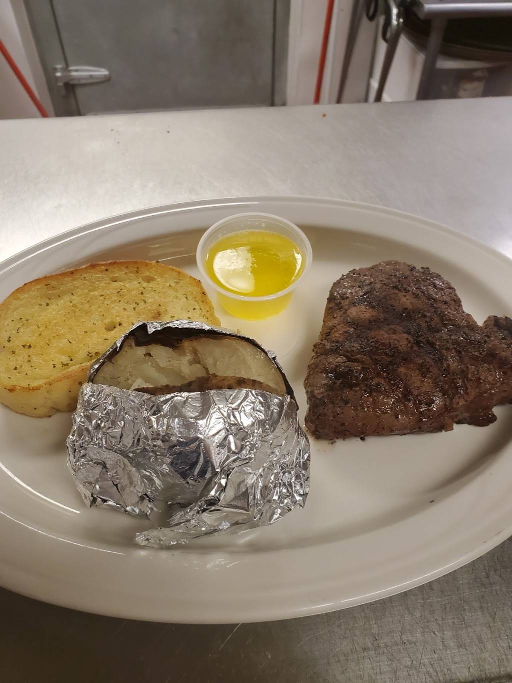 Buckhorn Grill & Pub | restaurant | 1801 Cabelas Ln, Prairie du Chien, WI 53821, USA | 6083265717 OR +1 608-326-5717