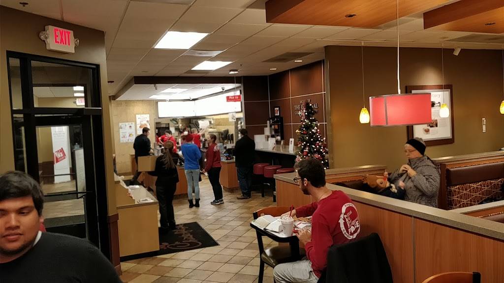 Chick-fil-A | restaurant | 3020 E 3rd St College Mall pad, Bloomington, IN 47401, USA | 8123305590 OR +1 812-330-5590