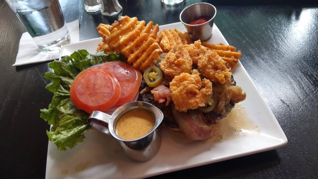 Harrys on Brady | restaurant | 1234 E Brady St, Milwaukee, WI 53202, USA | 4142736000 OR +1 414-273-6000