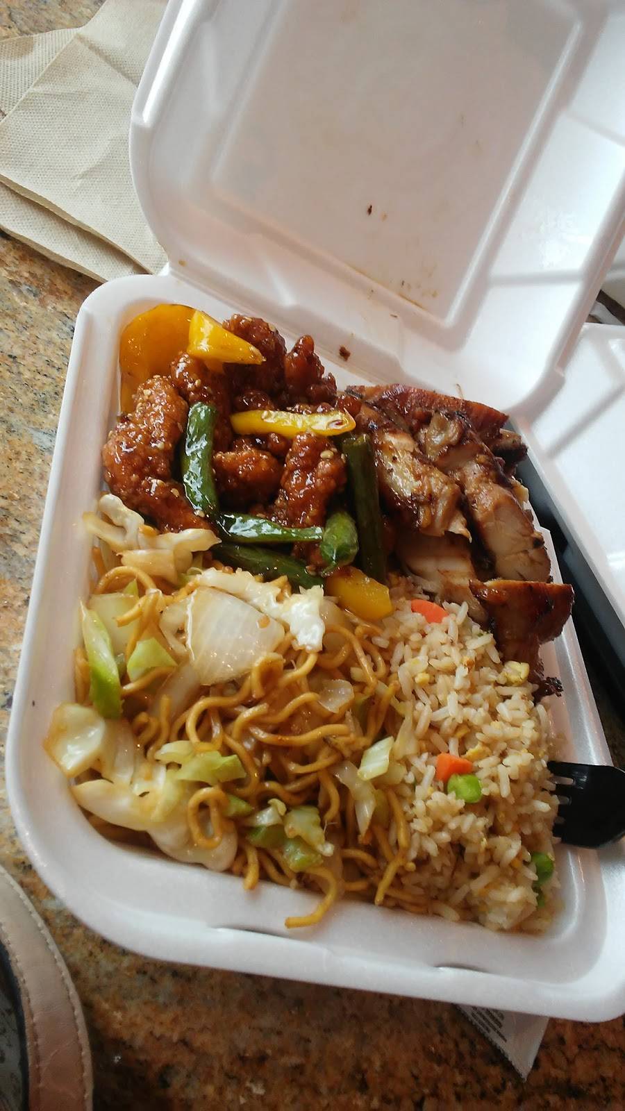 Panda Express | meal takeaway | 1605 S Riverside Ave, Rialto, CA 92376, USA | 9098741610 OR +1 909-874-1610