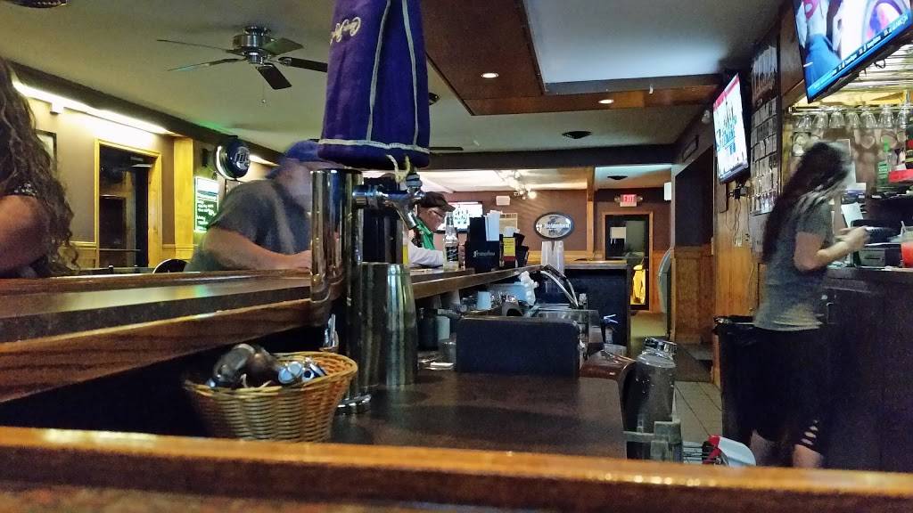 The 528 Tavern | restaurant | 111 N Lake St, Madison, OH 44057, USA | 4404286678 OR +1 440-428-6678