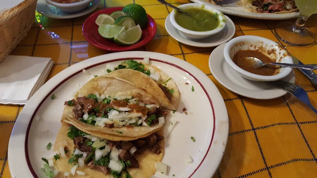 Los Magueyes Restaurant | restaurant | 6870 NW 169th St, Hialeah, FL 33015, USA | 3053640051 OR +1 305-364-0051