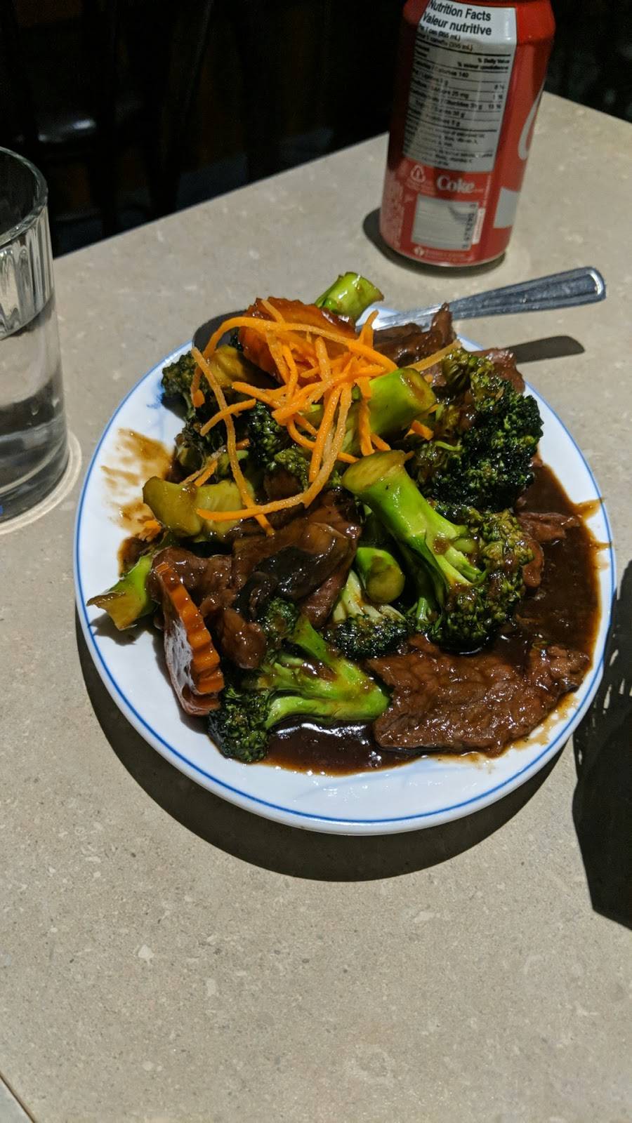 Thai Golden Bell Restaurant | restaurant | 16925 Yonge St, Newmarket, ON L3Y 5Y1, Canada | 9059540954 OR +1 905-954-0954