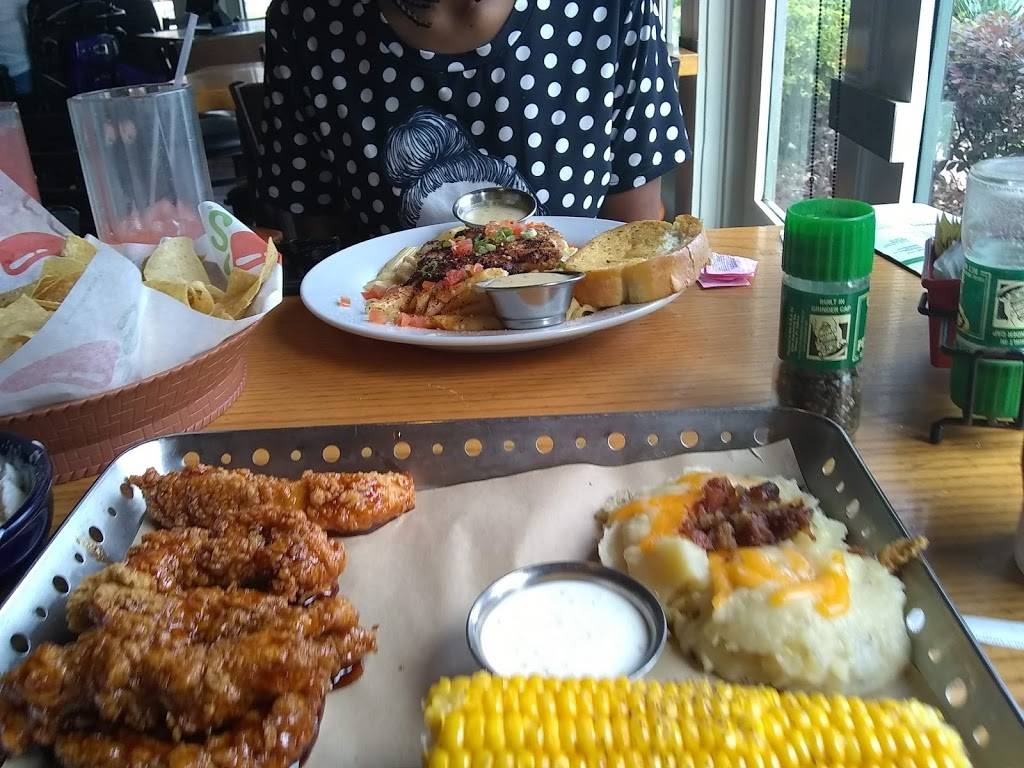 Chilis Grill & Bar | meal takeaway | 3980 US Hwy 98 N, Lakeland, FL 33809, USA | 8638597350 OR +1 863-859-7350