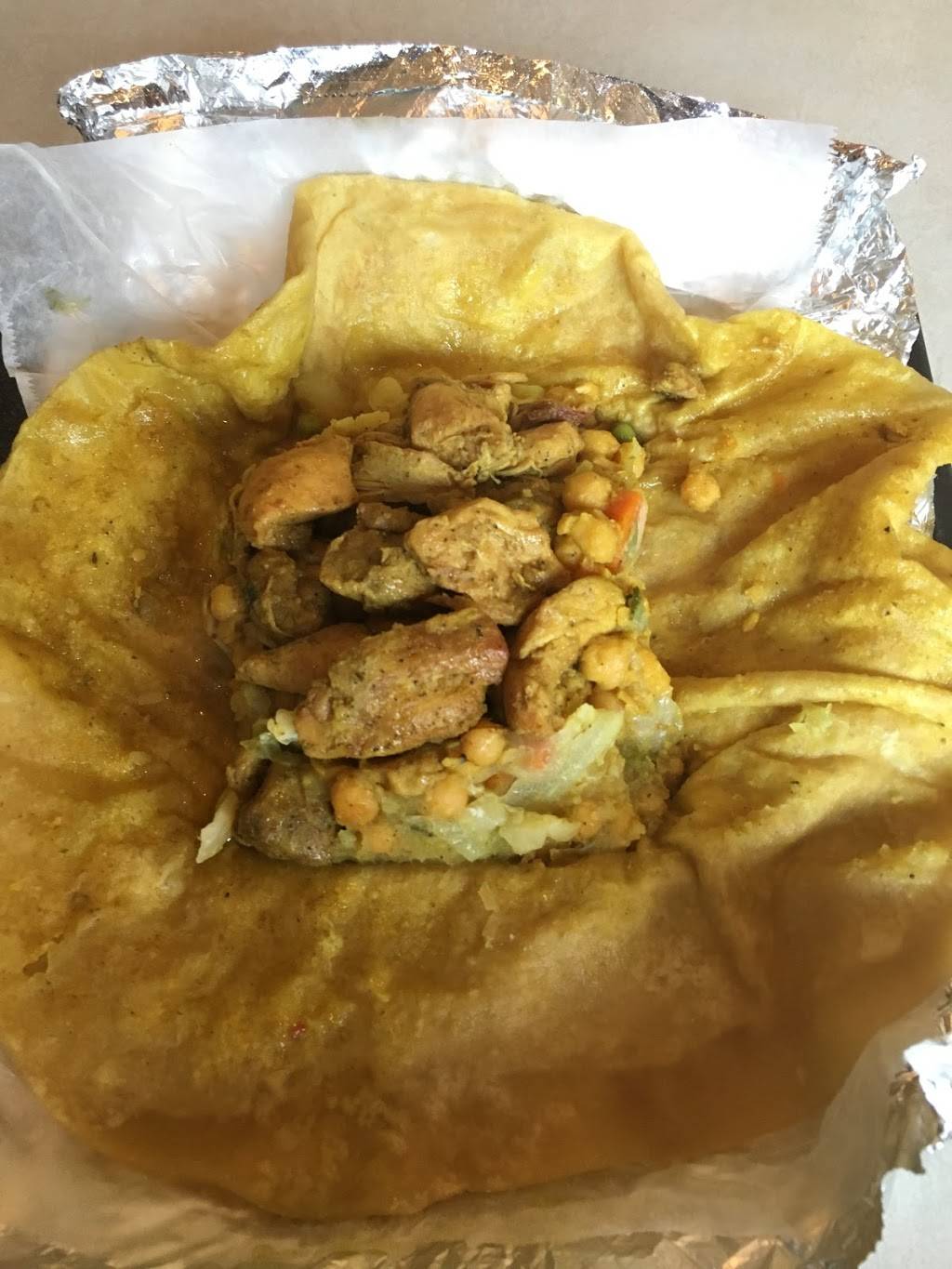 Alis Roti Restaurant | restaurant | 1188 Blue Hill Avenue, Mattapan, MA 02126, USA | 6172989850 OR +1 617-298-9850