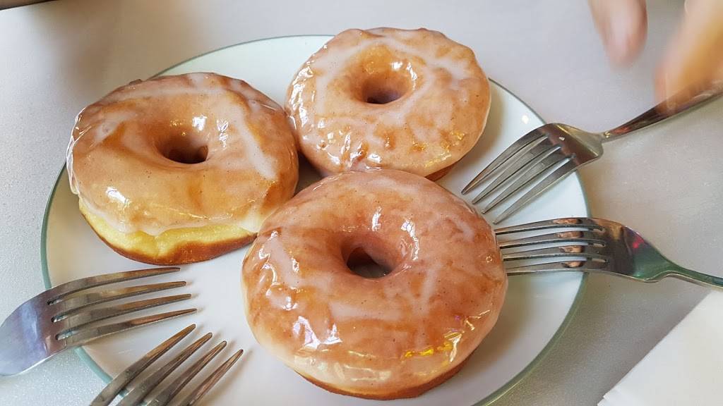 Better Luck Tomorrow | restaurant | 544 Yale St, Houston, TX 77007, USA | 7138020845 OR +1 713-802-0845