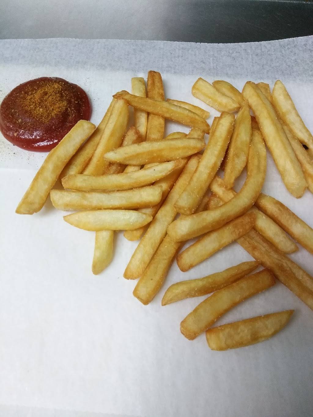 Mikes Pizza | restaurant | 1306 Linden Ave, Arbutus, MD 21227, USA | 4102422515 OR +1 410-242-2515