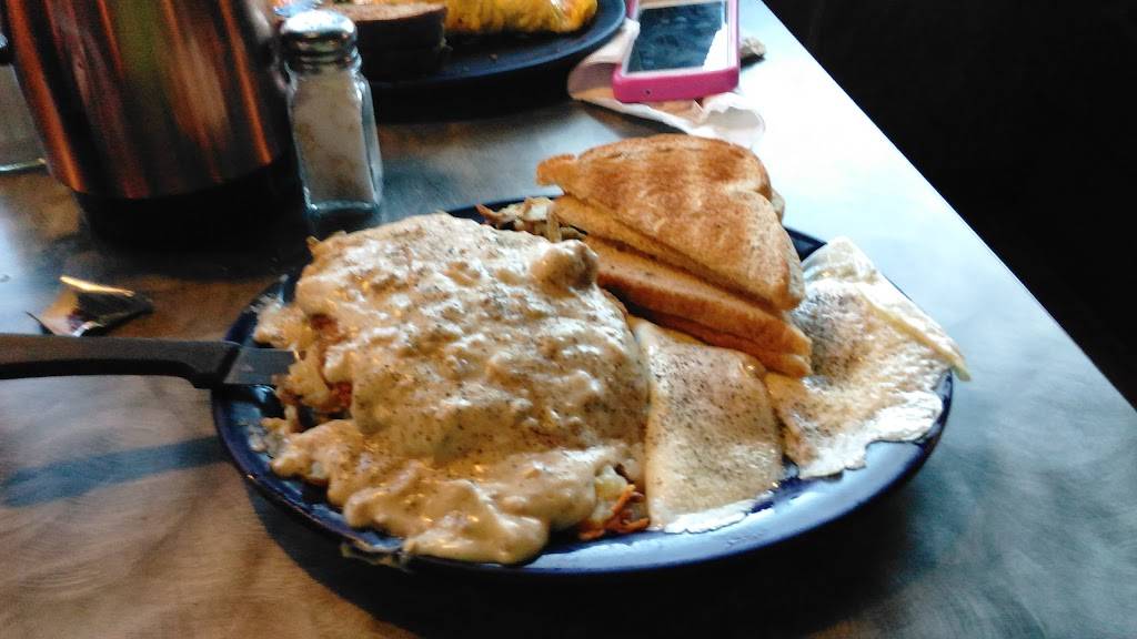 Frankies | restaurant | 308 N Union St, Bryan, OH 43506, USA | 4196364730 OR +1 419-636-4730