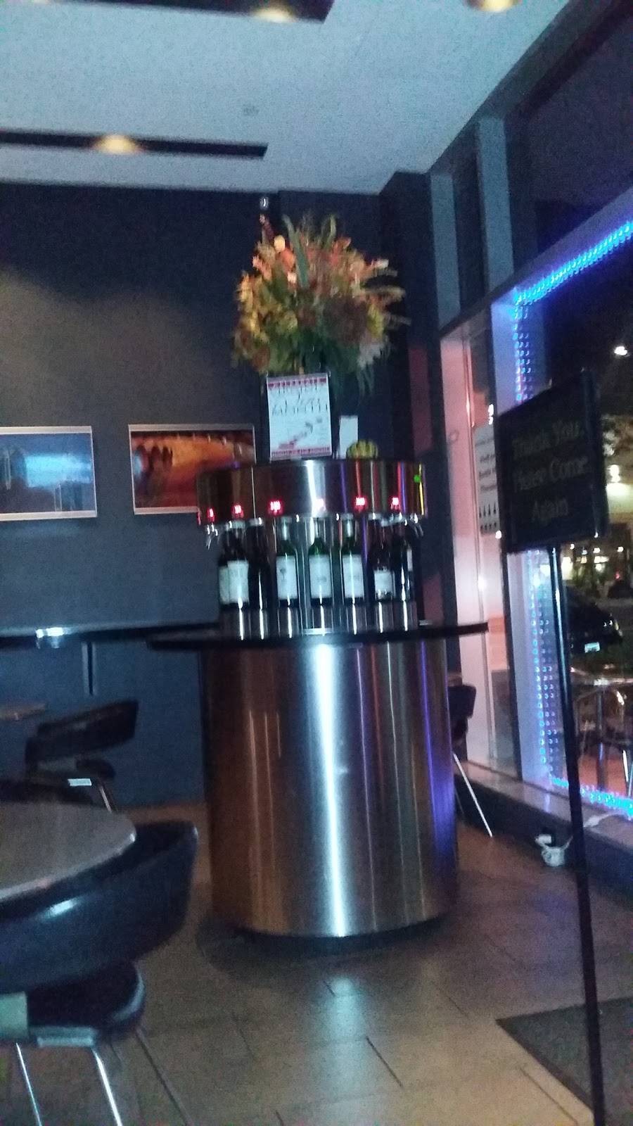 The Tasting Room Wine Bar & Shop | restaurant | 1816 Library St, Reston, VA 20190, USA | 7034353553 OR +1 703-435-3553