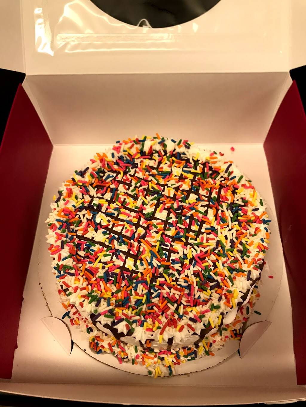 Menchies Frozen Yogurt | restaurant | 999 E Basse Rd #177, San Antonio, TX 78209, USA | 2108241104 OR +1 210-824-1104