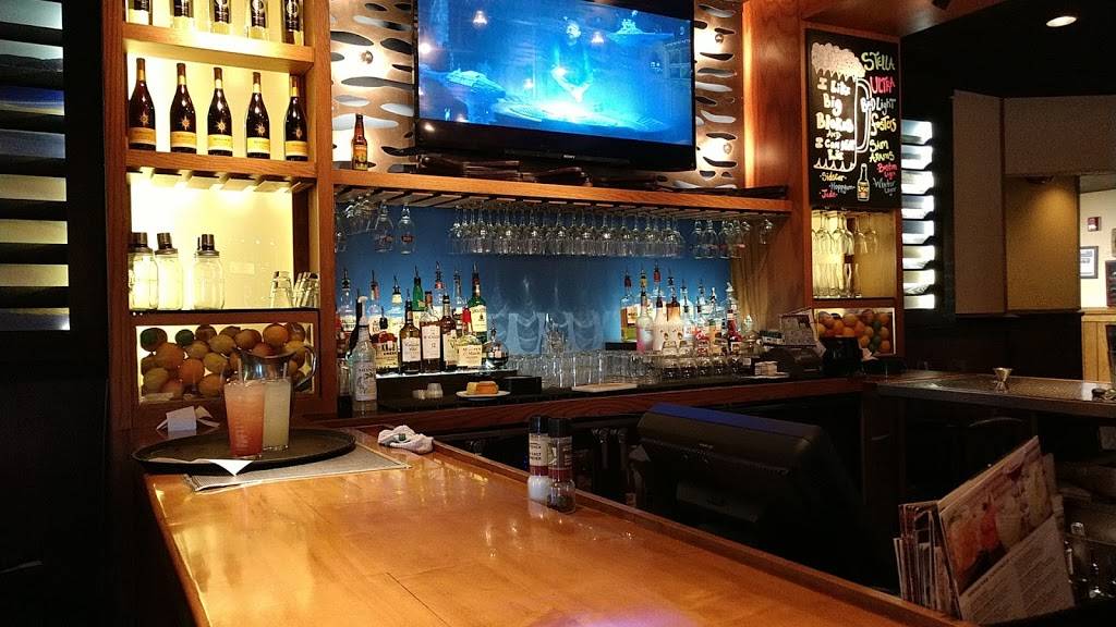 Outback Steakhouse | restaurant | 979 Folger Dr, Statesville, NC 28625, USA | 7048381818 OR +1 704-838-1818