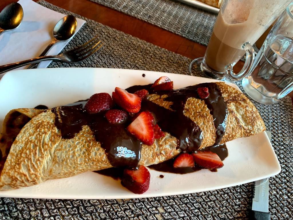 LEscale Bistro et Crêperie | restaurant | 2 Rue du Petit Champlain, Québec, QC G1R 4S7, Canada | 5817416979 OR +1 581-741-6979