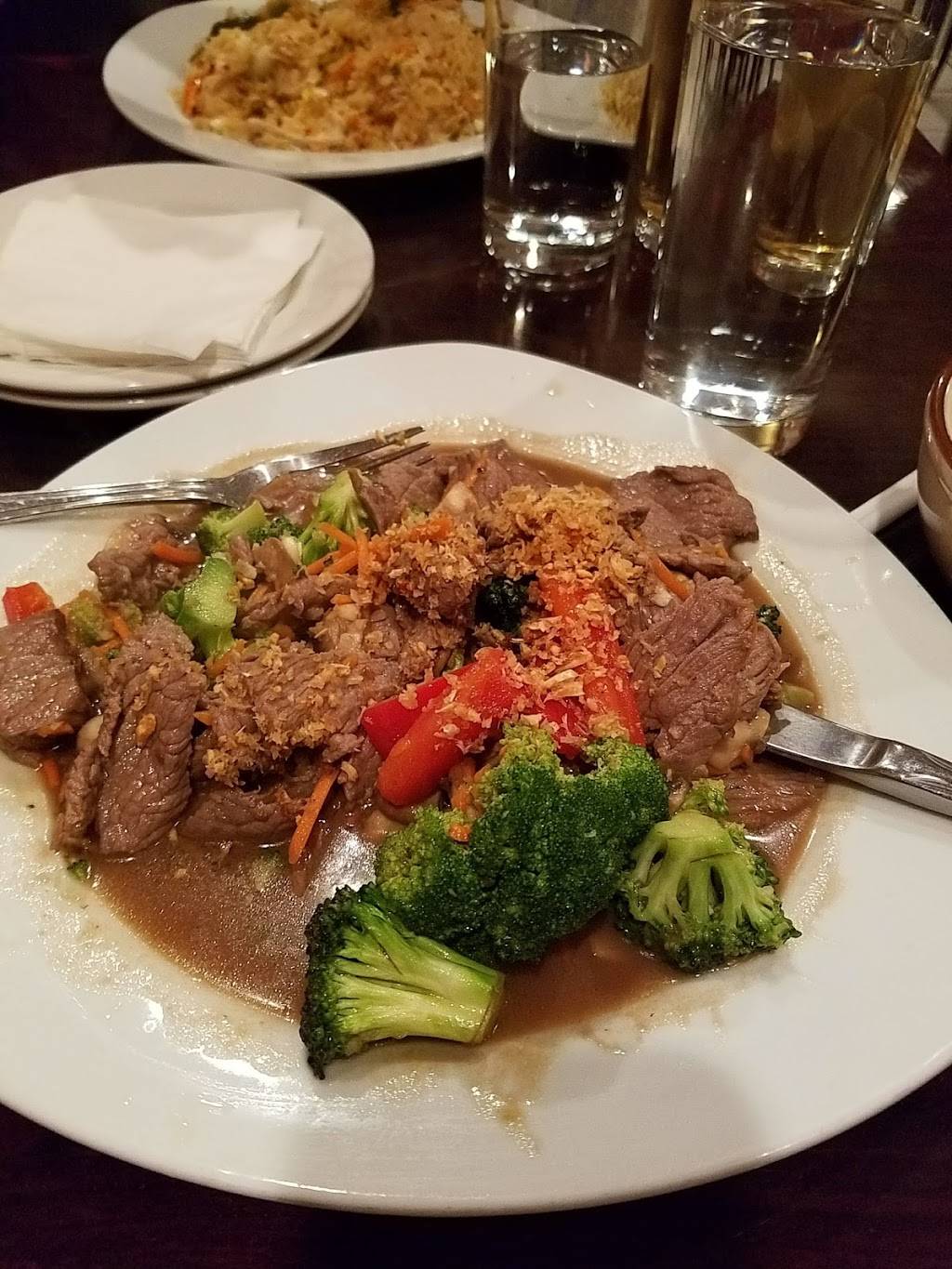 Thai Shangri-La | restaurant | 2590 County Rd 516, Old Bridge, NJ 08857, USA | 7326077600 OR +1 732-607-7600