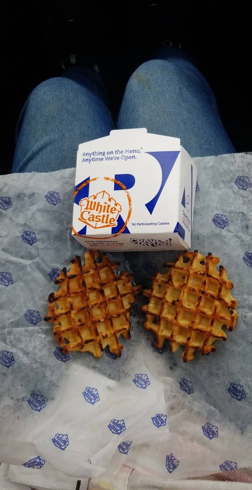 White Castle | restaurant | 27325 Ford Rd, Dearborn Heights, MI 48127, USA | 3132771273 OR +1 313-277-1273