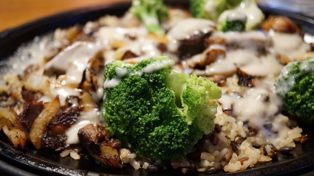 Dennys | restaurant | 1055 C St, Galt, CA 95632, USA | 2097441905 OR +1 209-744-1905