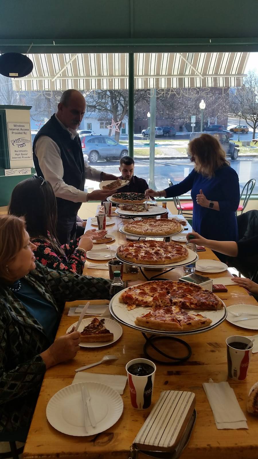 OMaddis Deli & Cafe | cafe | 40 Depot Square, Northfield Falls, VT 05664, USA | 8024854700 OR +1 802-485-4700