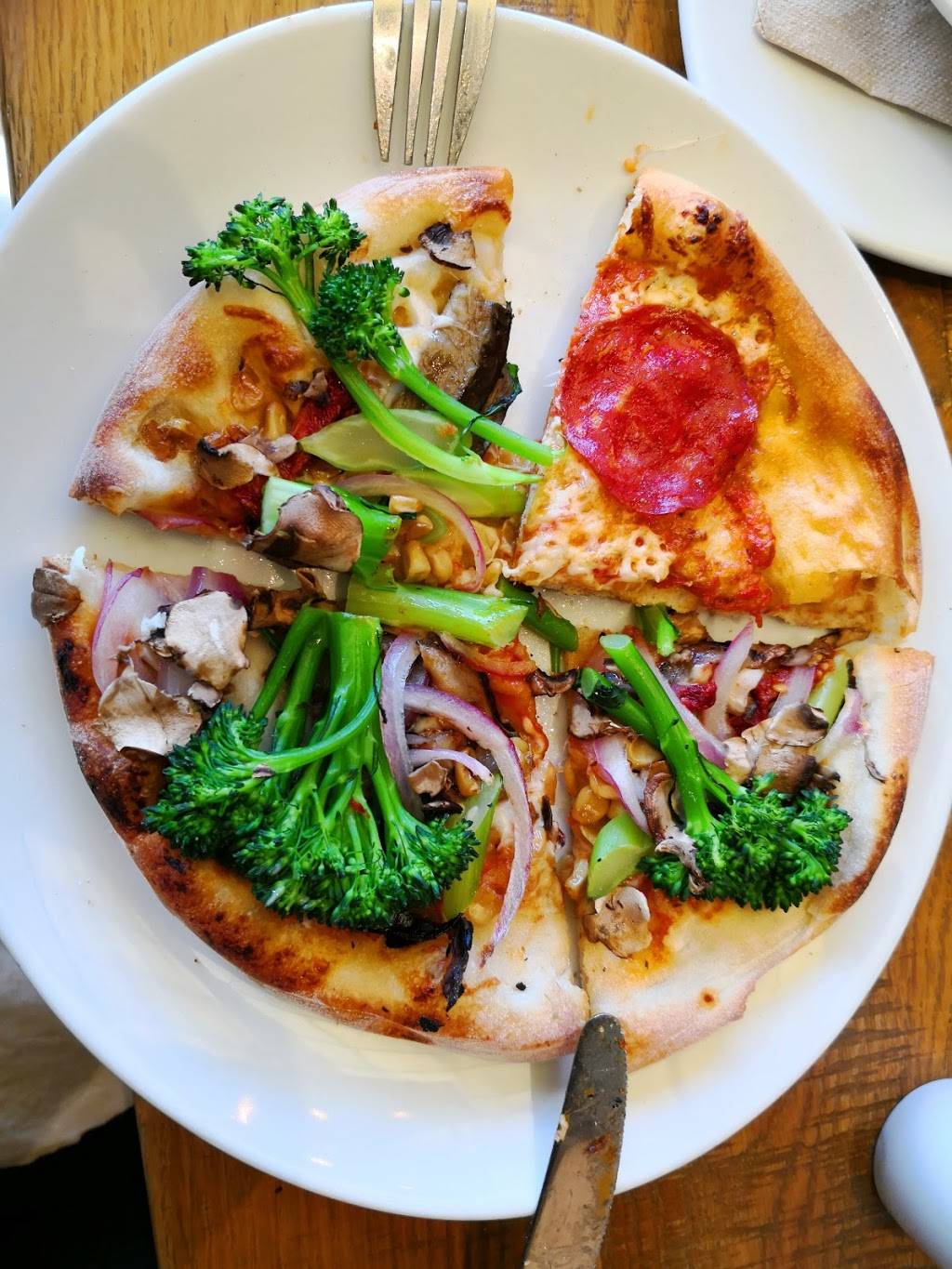 California Pizza Kitchen | restaurant | 1151 Newport Center Dr, Newport Beach, CA 92660, USA | 9497595543 OR +1 949-759-5543