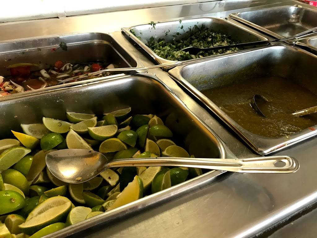 El Gran Burrito | restaurant | 4716 Santa Monica Blvd, Los Angeles, CA 90029, USA | 3236658720 OR +1 323-665-8720