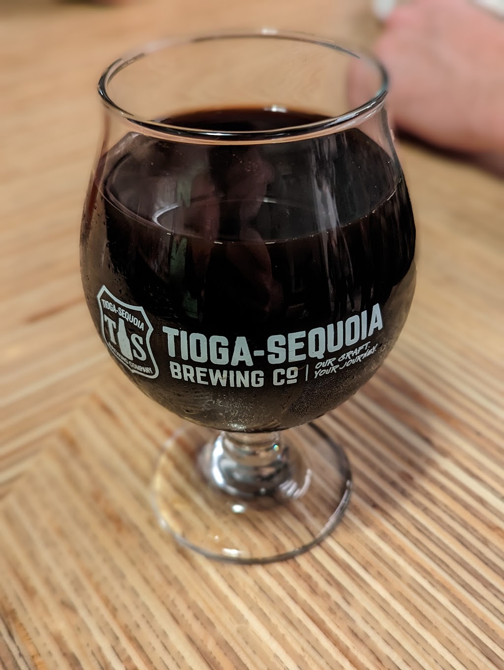 Tioga Sequoia Merced Taproom | restaurant | 1707 N St, Merced, CA 95340, USA | 2092339647 OR +1 209-233-9647