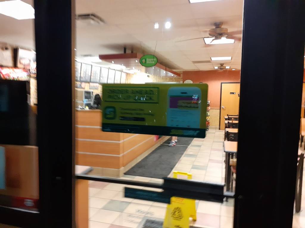 Subway | restaurant | 6110 NW 86th St, Johnston, IA 50131, USA | 5152781220 OR +1 515-278-1220