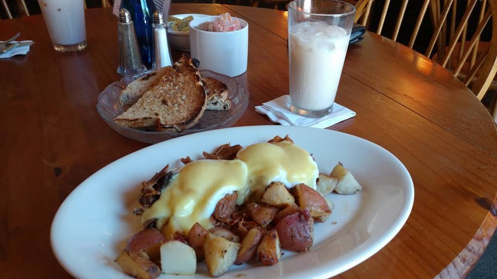 Nancys Cafe & Catering | meal takeaway | 1151 US-1, Cape Neddick, ME 03902, USA | 2073635557 OR +1 207-363-5557