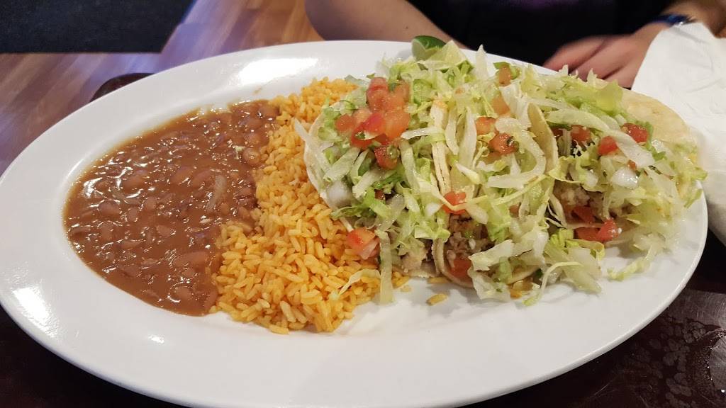 El Sol | restaurant | 304 Raritan Ave, Highland Park, NJ 08904, USA | 7324350191 OR +1 732-435-0191