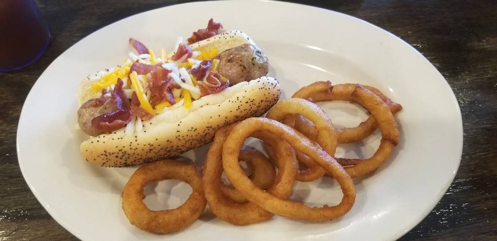 E.L.F. Grill | restaurant | 102 8th St, Dacono, CO 80514, USA | 7203795690 OR +1 720-379-5690