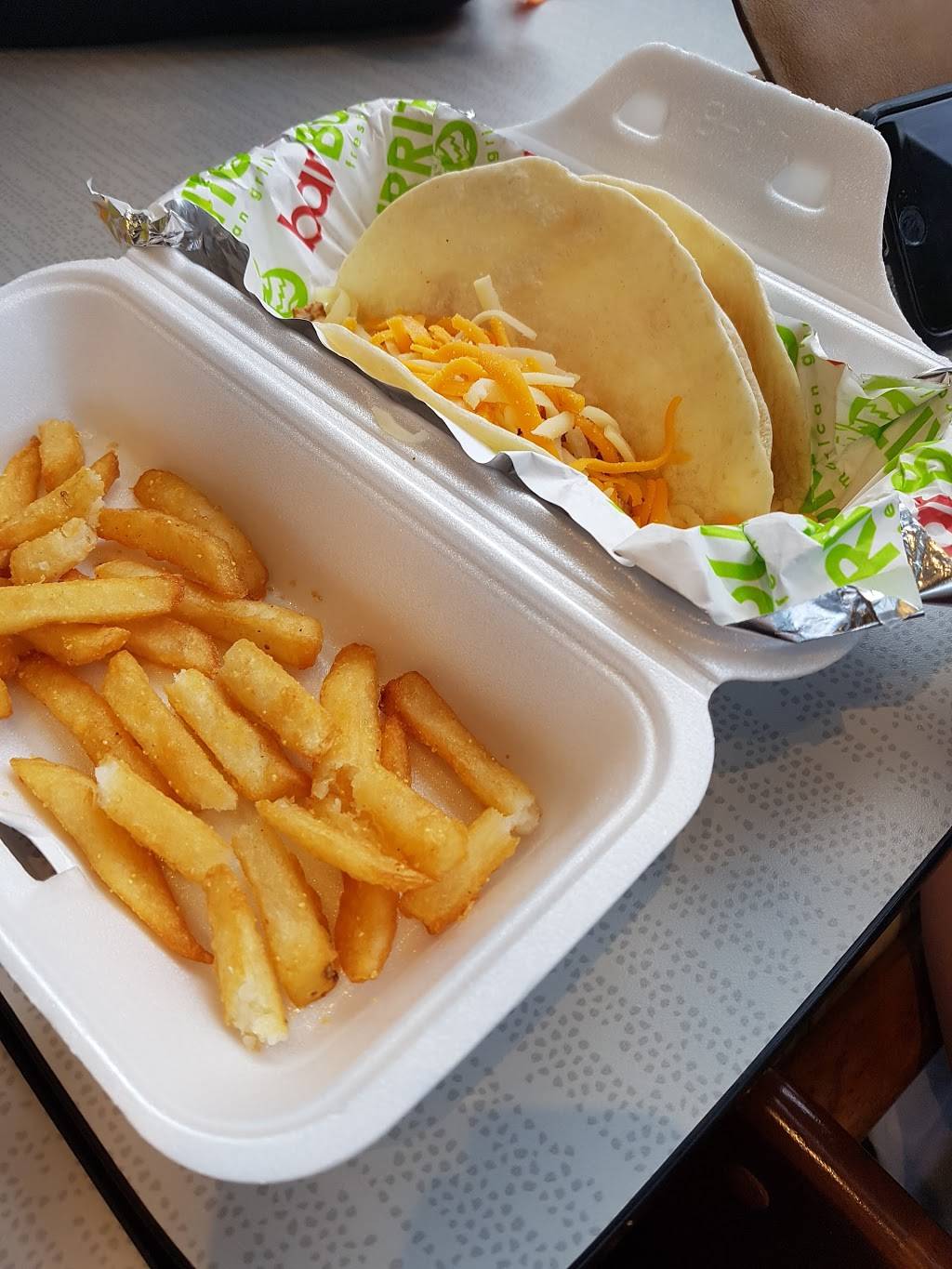 barBURRITO | restaurant | 390 The East Mall, Etobicoke, ON M9B 6L5, Canada | 4166212200 OR +1 416-621-2200