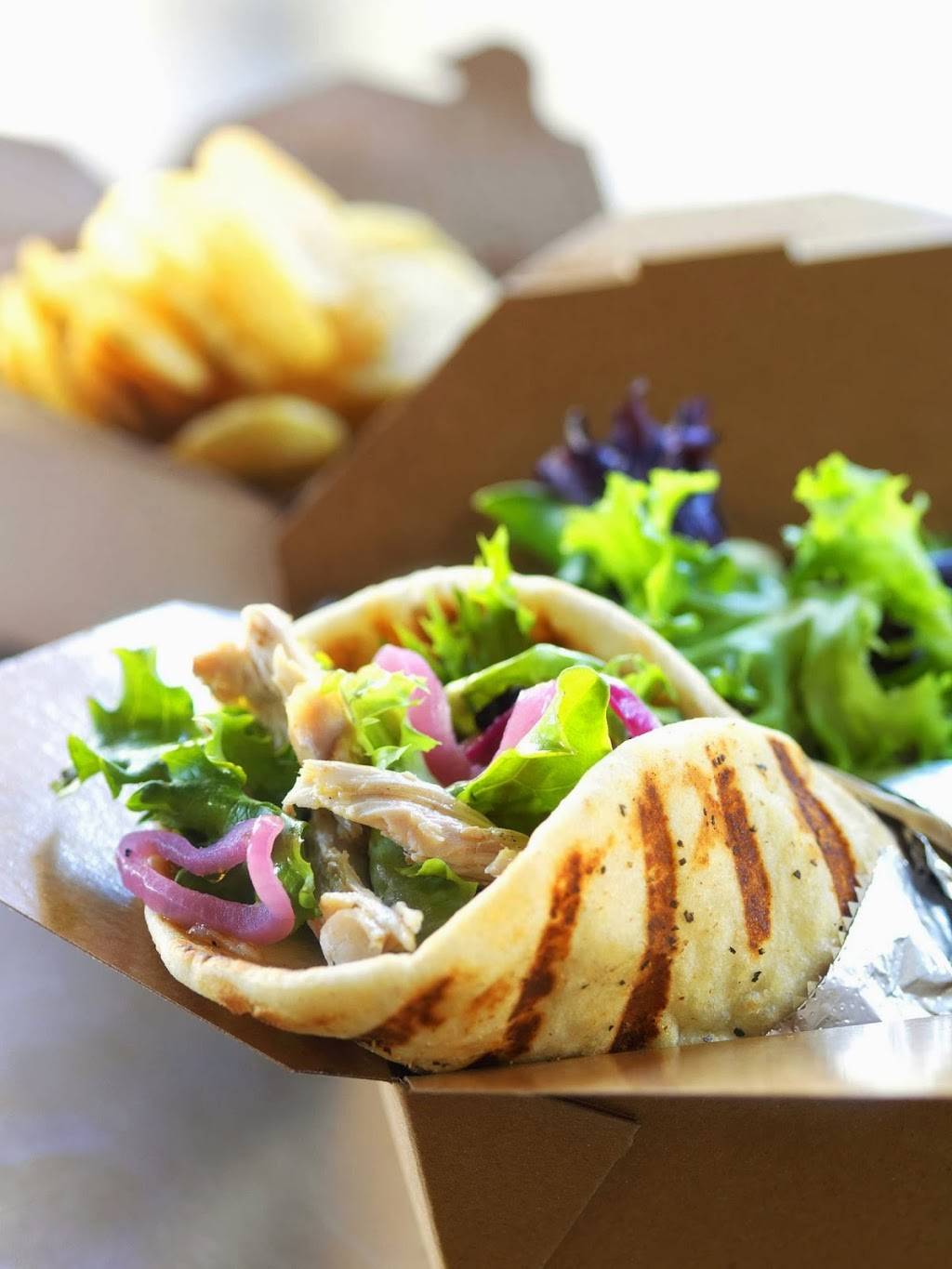 Douro | restaurant | 363 Greenwich Ave, Greenwich, CT 06830, USA | 2038697622 OR +1 203-869-7622