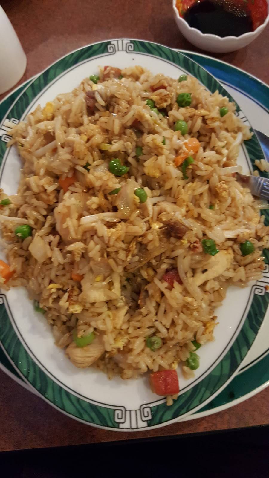 Dragon Court | restaurant | 4250 Alafaya Trail #200, Oviedo, FL 32765, USA | 4073591888 OR +1 407-359-1888