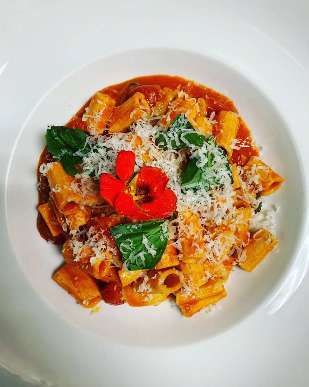 Beets and Carrots | restaurant | 9905 3rd Ave, Brooklyn, NY 11209, USA | 7183335011 OR +1 718-333-5011